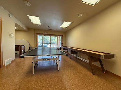 93-4868 Riverview Drive, Edgewater, BC - Indoor Photo Showing Other Room