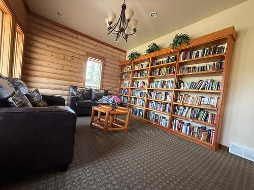 93-4868 Riverview Drive, Edgewater, BC - Indoor