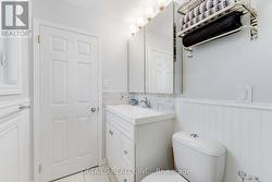 Master Ensuite - 