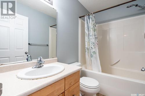 7167 Wascana Cove Drive, Regina, SK - Indoor Photo Showing Bathroom