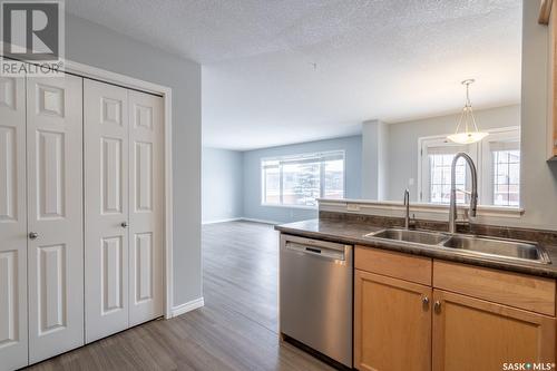 7167 Wascana Cove Drive, Regina, SK - Indoor Photo Showing Kitchen With Double Sink