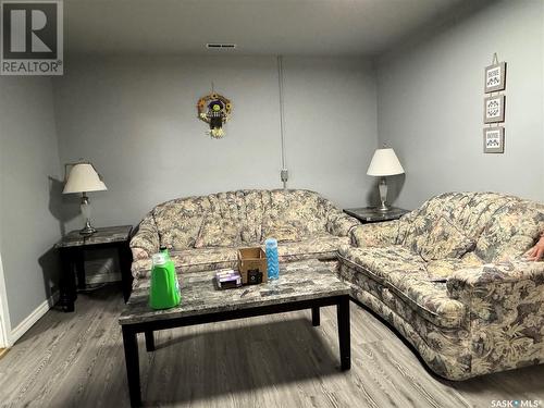 722 & 724 Desmond Street, Grenfell, SK 