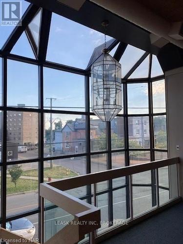 Front entrance atrium - 100 - 243 Church Street, St. Catharines (450 - E. Chester), ON 