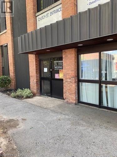 Side door access - 100 - 243 Church Street, St. Catharines (450 - E. Chester), ON 