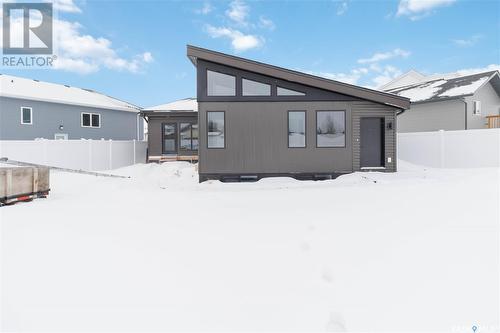 359 Mcarthur Crescent, Saskatoon, SK - Outdoor