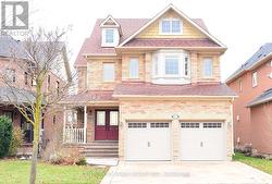 1093 LAMPLIGHT WAY  Mississauga, ON L5W 1J3