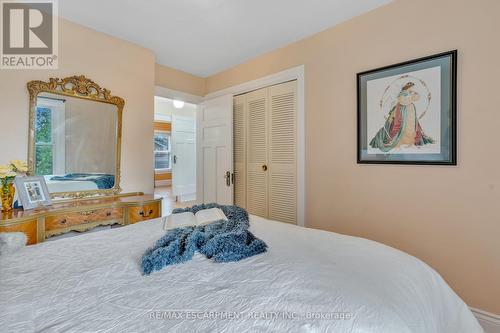 74 Balmoral Avenue S, Hamilton, ON - Indoor Photo Showing Bedroom