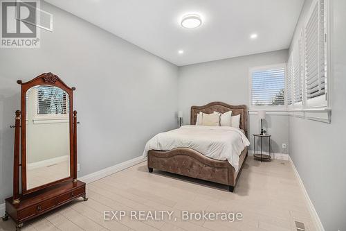 586 Pleasant Park Road, Ottawa, ON - Indoor Photo Showing Bedroom