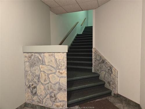 Upper-331 Ouellette Avenue, Windsor, ON 