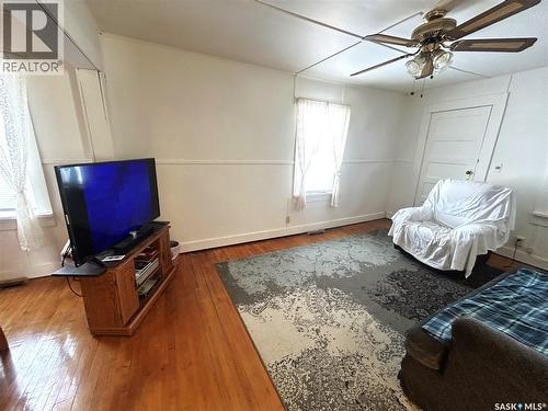 326 Taylor Street, Bienfait, SK - Indoor