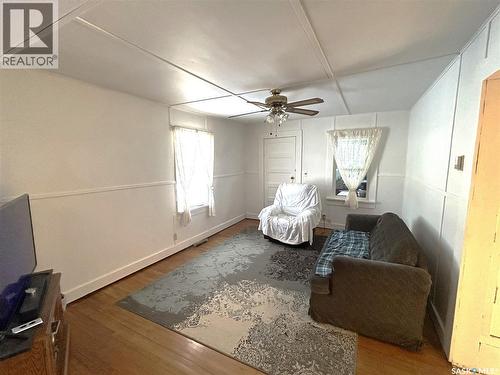 326 Taylor Street, Bienfait, SK - Indoor