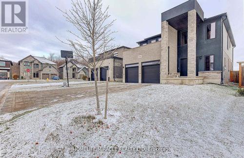 2194 Westpoint Heights, London, ON - Outdoor With Facade