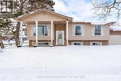 4307 LONGMOOR DRIVE  Burlington, ON L7L 5A7