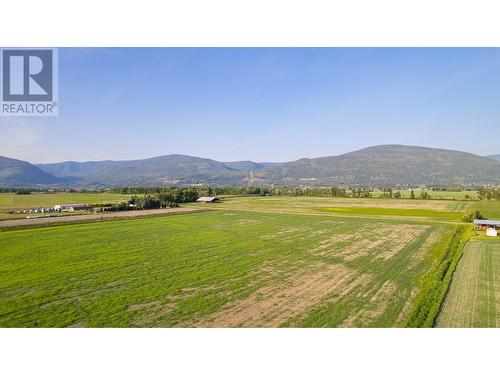 1680 Nicks Island  N Road, Creston, BC 