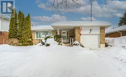 42 BETTLEY Crescent  Kitchener, ON N2B 2N8