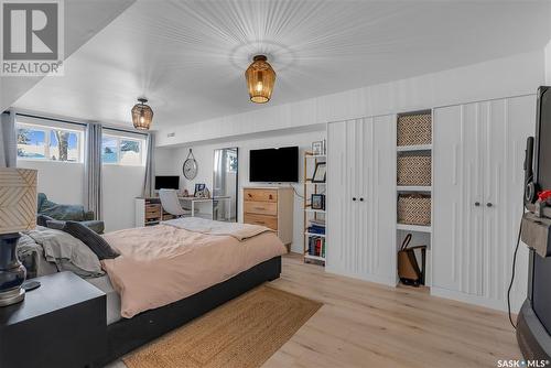 2515 Hanover Avenue, Saskatoon, SK - Indoor Photo Showing Bedroom