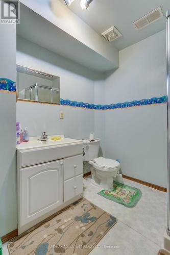 1384 Bentley Drive, London, ON - Indoor Photo Showing Bathroom