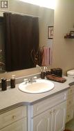 Main Bath upstairs - 