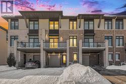 516 LABRADOR CRESCENT  Ottawa, ON K1T 0R4