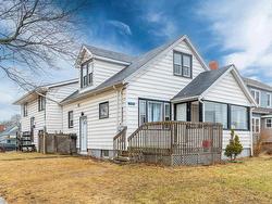 7101 Bayers Road  Halifax, NS B3L 2C5