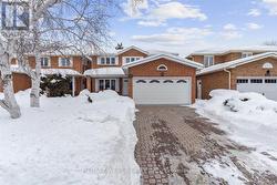 1343 DEXTER CRESCENT W  Mississauga, ON L5G 4R9