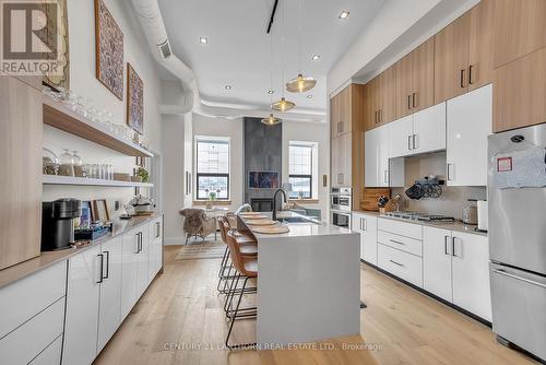 Unit # 2 - 38 Front Street, Quinte West (Trenton Ward), ON - Indoor Photo Showing Kitchen With Upgraded Kitchen