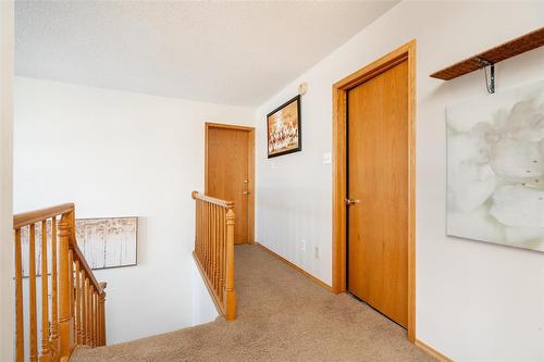 76 Ambergate Drive, Winnipeg, MB - Indoor Photo Showing Other Room