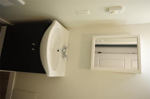 771 Foster Drive, Lillooet, BC - Indoor Photo Showing Other Room