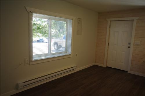 771 Foster Drive, Lillooet, BC - Indoor Photo Showing Other Room