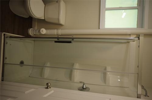 771 Foster Drive, Lillooet, BC - Indoor Photo Showing Bathroom