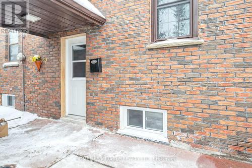 4 Glendale Avenue, London, ON - Outdoor With Exterior