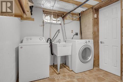 4 Glendale Avenue, London, ON - Indoor Photo Showing Laundry Room