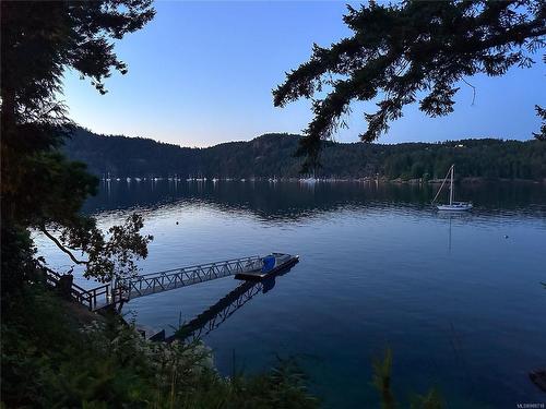 7909 Bedwell Dr, Pender Island, BC 