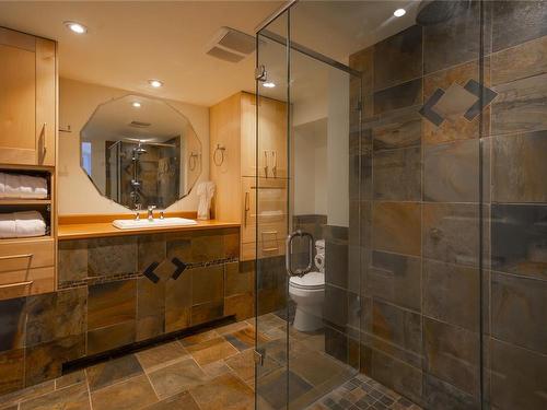 7909 Bedwell Dr, Pender Island, BC 