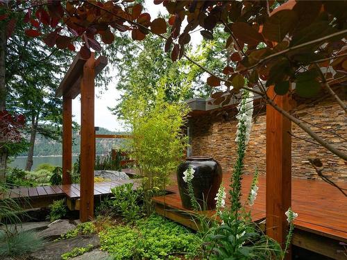 7909 Bedwell Dr, Pender Island, BC 