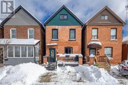 63 CEDAR AVENUE  Hamilton, ON L8M 3A7