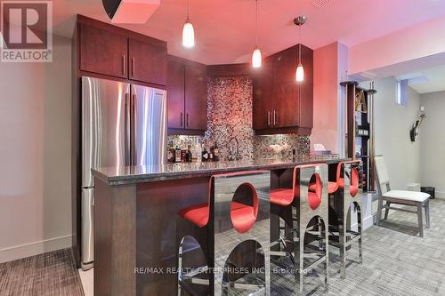 461 Lynd Avenue, Mississauga, ON - Indoor Photo Showing Kitchen