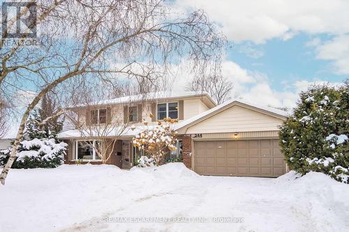 344 Camelot Court, Burlington, ON - Outdoor With Facade