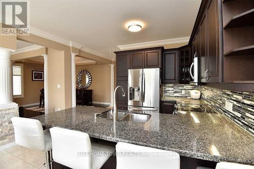 36 Chartwell Circle, Hamilton, ON - Indoor Photo Showing Kitchen With Double Sink With Upgraded Kitchen