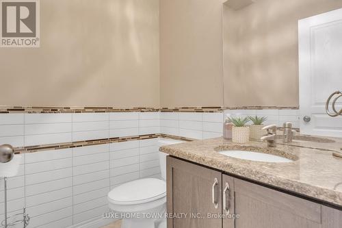 36 Chartwell Circle, Hamilton, ON - Indoor Photo Showing Bathroom