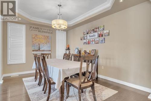 36 Chartwell Circle, Hamilton, ON - Indoor Photo Showing Dining Room