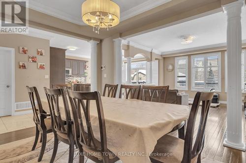 36 Chartwell Circle, Hamilton, ON - Indoor Photo Showing Dining Room