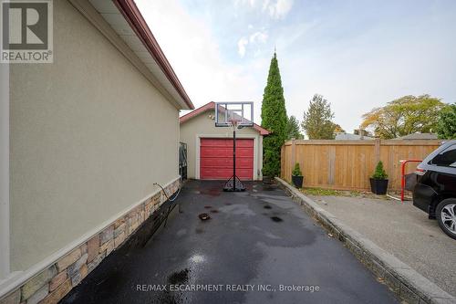 1278 Canvey Crescent, Mississauga, ON - Outdoor