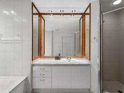 Ensuite bathroom - 