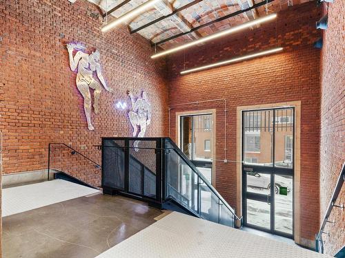 Corridor - 6.120-1751 Rue Richardson, Montréal (Le Sud-Ouest), QC -  With Exterior