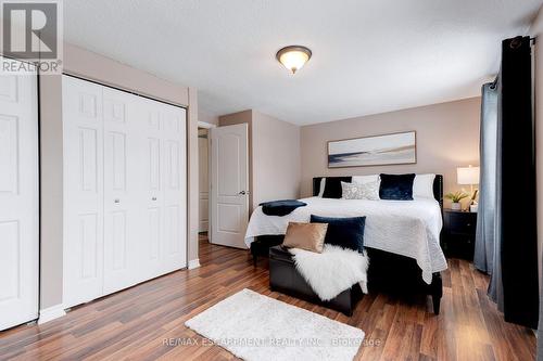 138 Sekura Crescent, Cambridge, ON - Indoor Photo Showing Bedroom