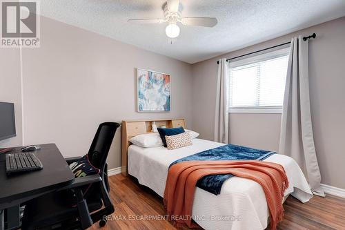 138 Sekura Crescent, Cambridge, ON - Indoor Photo Showing Bedroom