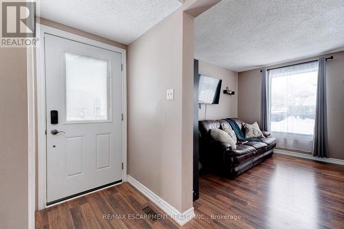 138 Sekura Crescent, Cambridge, ON - Indoor