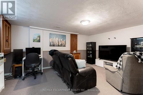 138 Sekura Crescent, Cambridge, ON - Indoor