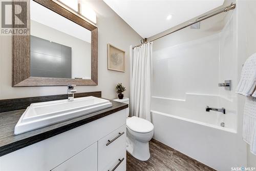 309 Secord Way, Saskatoon, SK - Indoor Photo Showing Bathroom